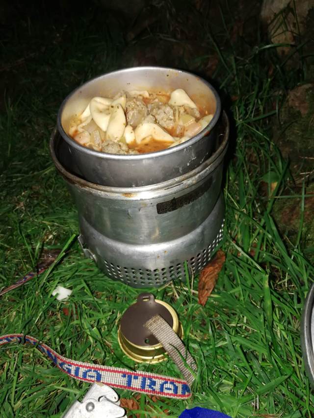 supper on a Trangia 27